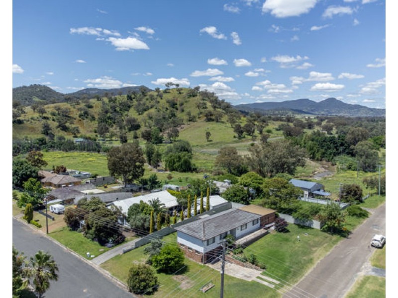 28 Russell Street, Werris Creek NSW 2341