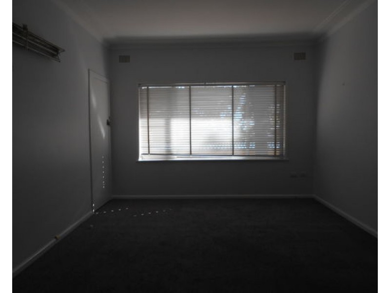 2/81 Rawson Avenue, Tamworth NSW 2340