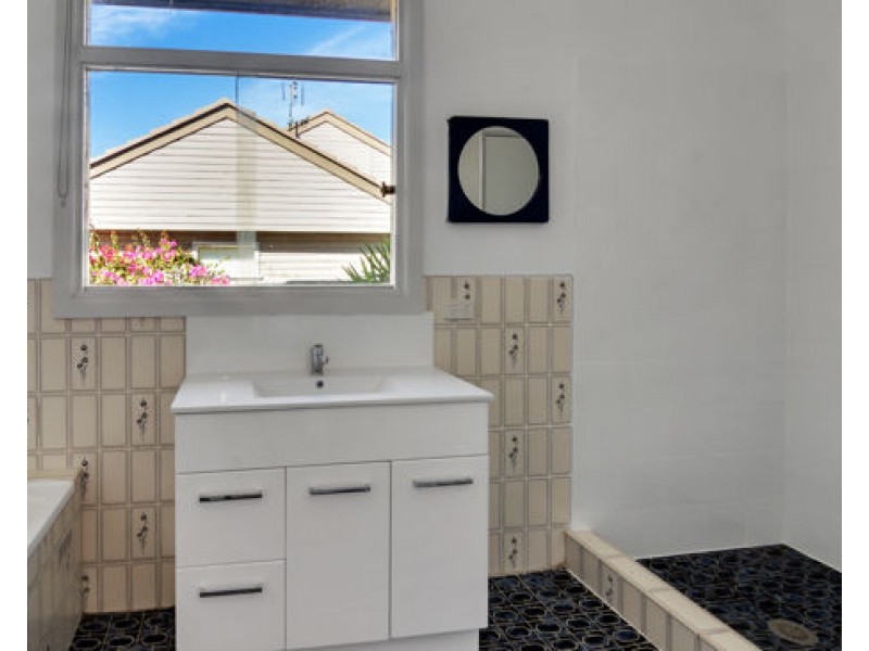 2A David Street, Tamworth NSW 2340