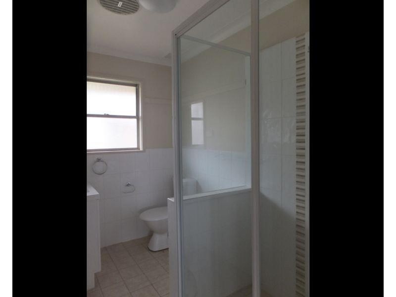 2/88 Denison Street, Tamworth NSW 2340