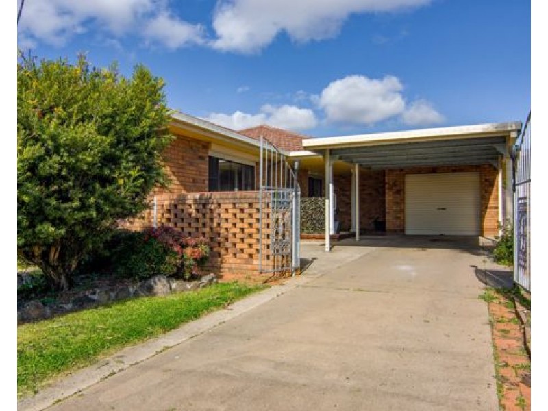 113 Petra Avenue, Tamworth NSW 2340