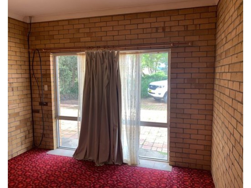 2/58 Denman Avenue, Tamworth NSW 2340