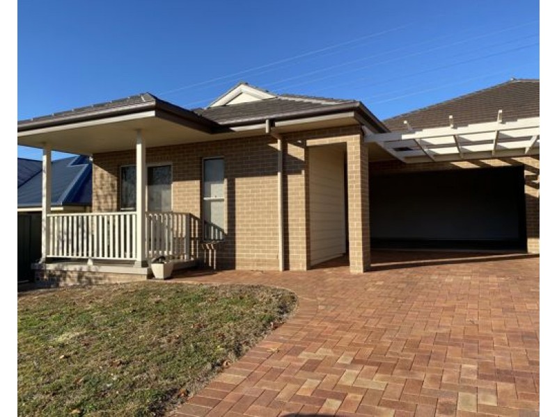 88A The Heights, Tamworth NSW 2340