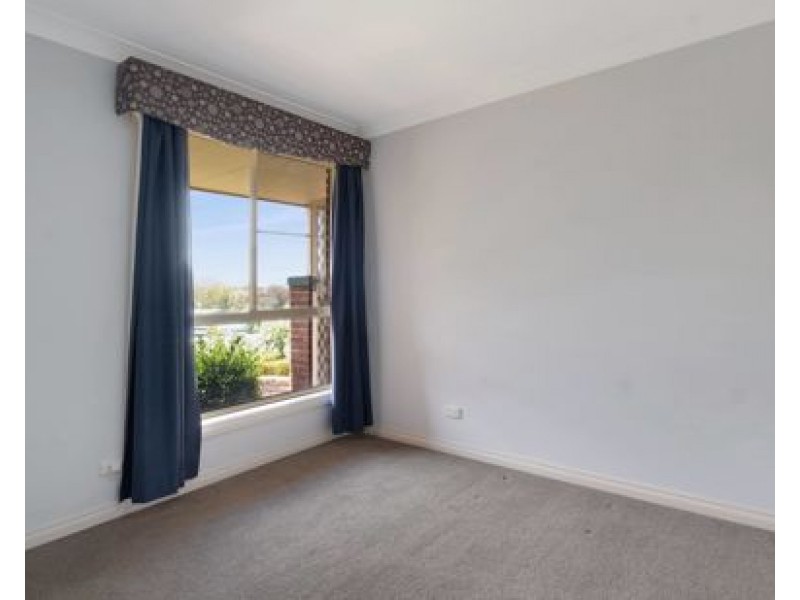 74 Tribe Street, Tamworth NSW 2340