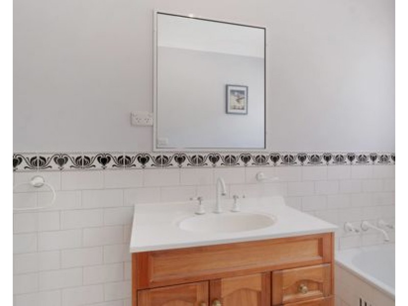 74 Tribe Street, Tamworth NSW 2340