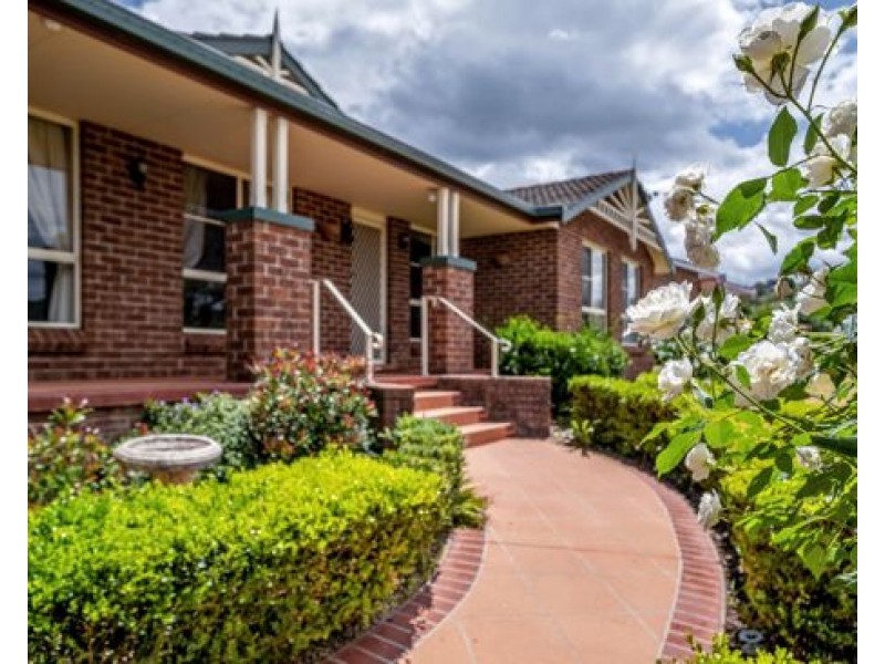 74 Tribe Street, Tamworth NSW 2340