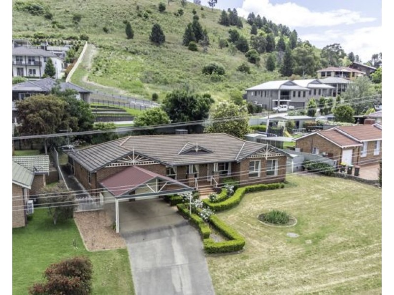 74 Tribe Street, Tamworth NSW 2340