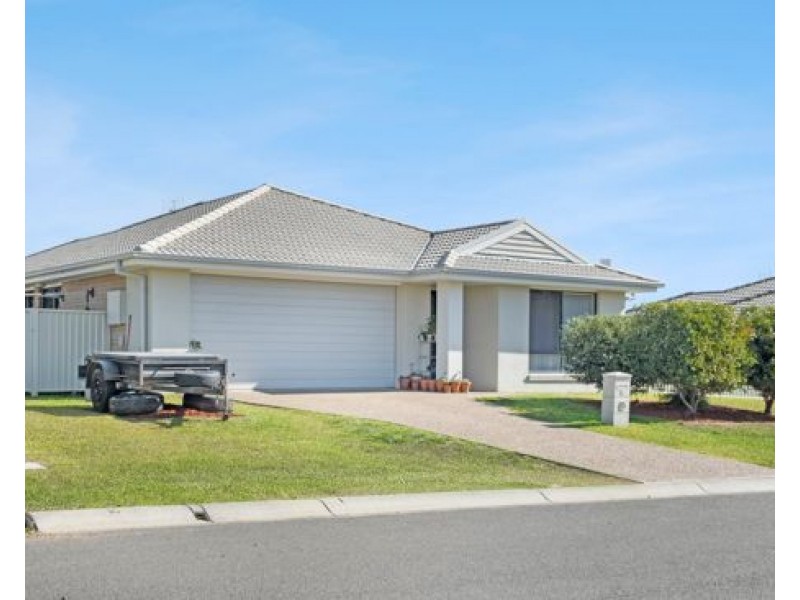 14 Mckinlay Place, Tamworth NSW 2340