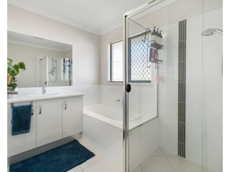 14 Mckinlay Place, Tamworth NSW 2340