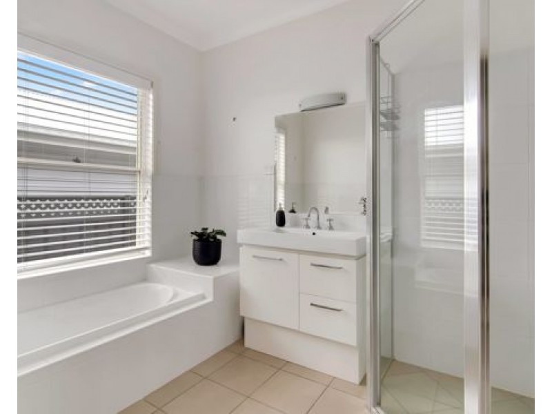 1 Macarthur Place, Tamworth NSW 2340