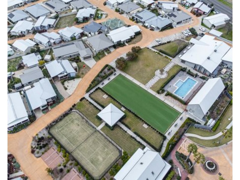 60/19-51 Warral Road, Tamworth NSW 2340