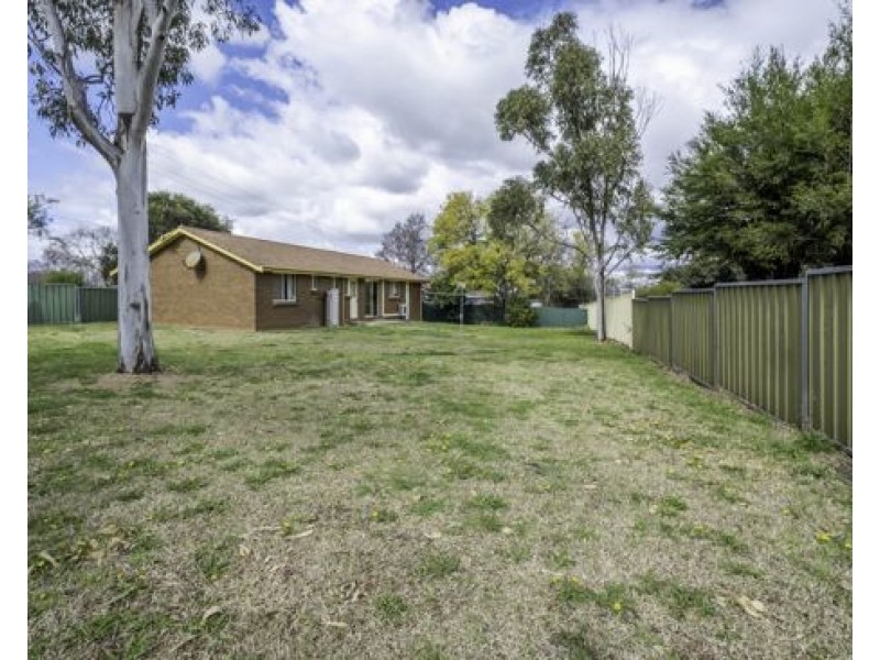 2 Higgins Lane, Tamworth NSW 2340