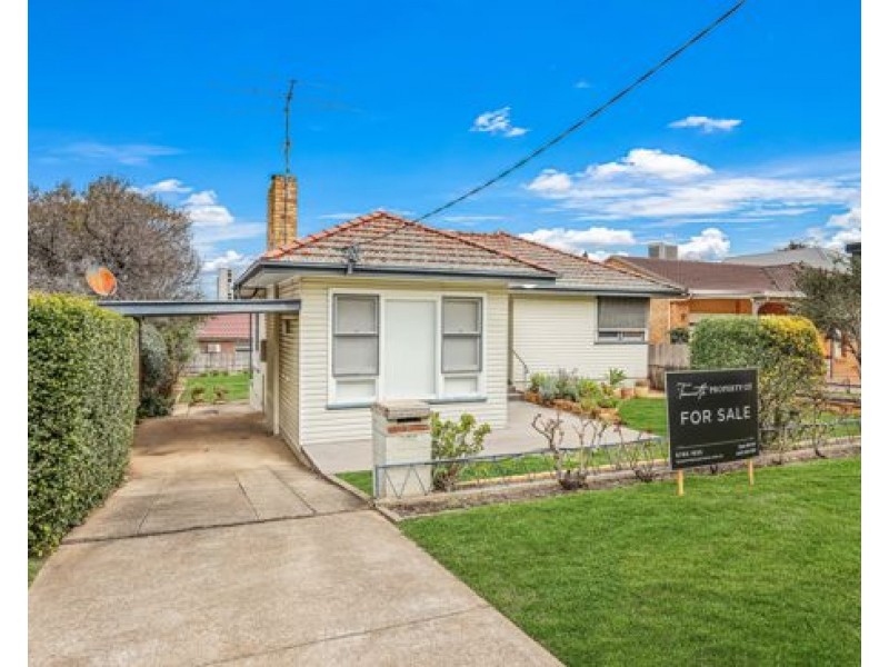 29 Raglan Street, Tamworth NSW 2340