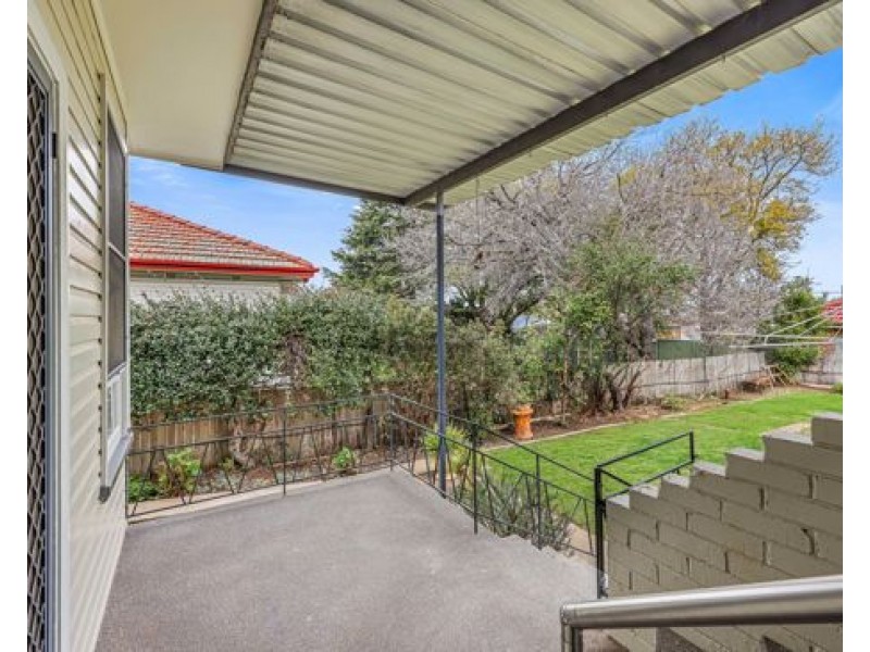 29 Raglan Street, Tamworth NSW 2340