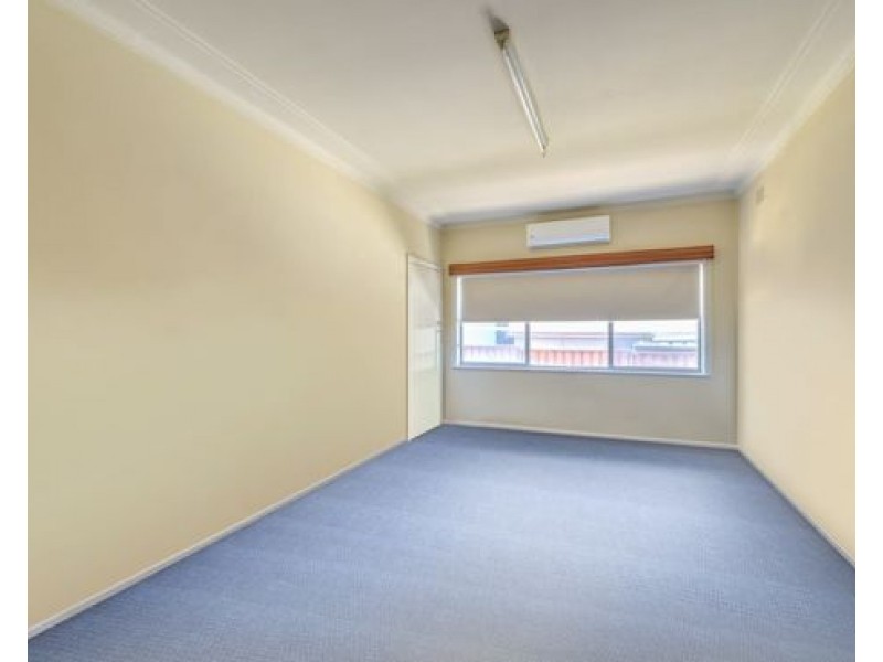 1-2/42 Kathleen Street, South Tamworth NSW 2340