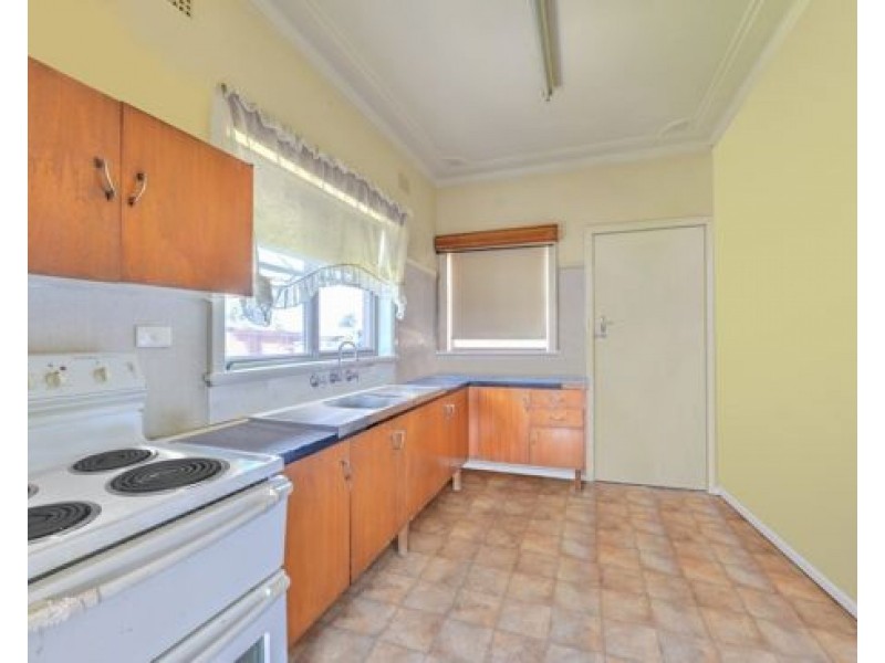 1-2/42 Kathleen Street, South Tamworth NSW 2340