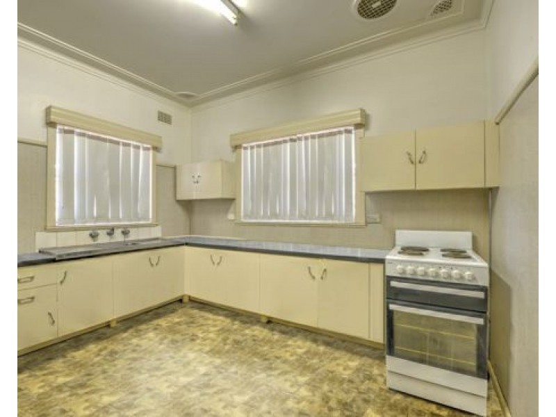 1-2/42 Kathleen Street, South Tamworth NSW 2340