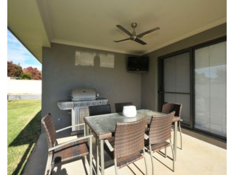 5 Penlee Road, Calala NSW 2340