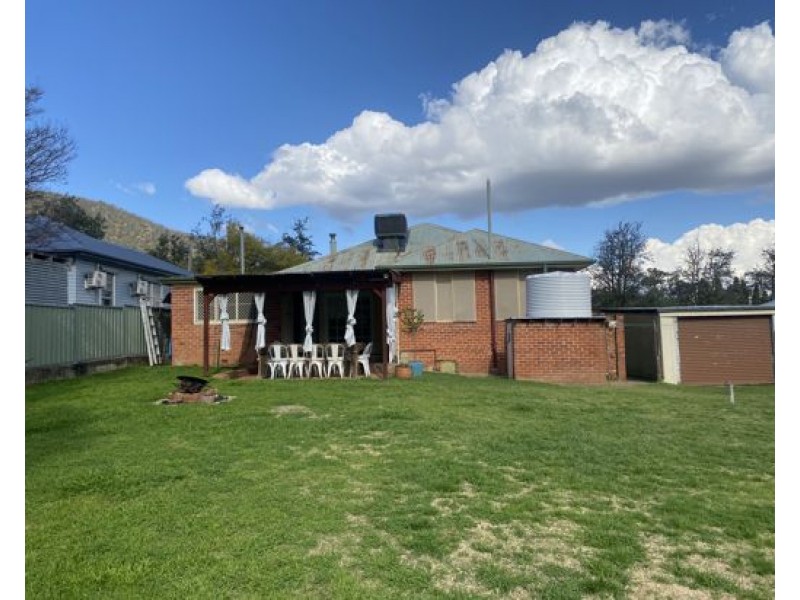 66 Hill Street, Tamworth NSW 2340