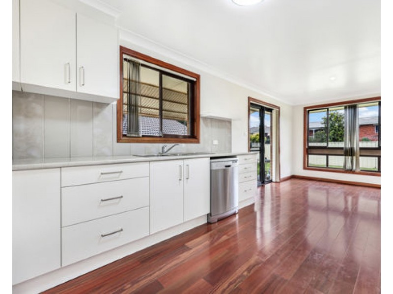 17 Kinarra Street, Tamworth NSW 2340