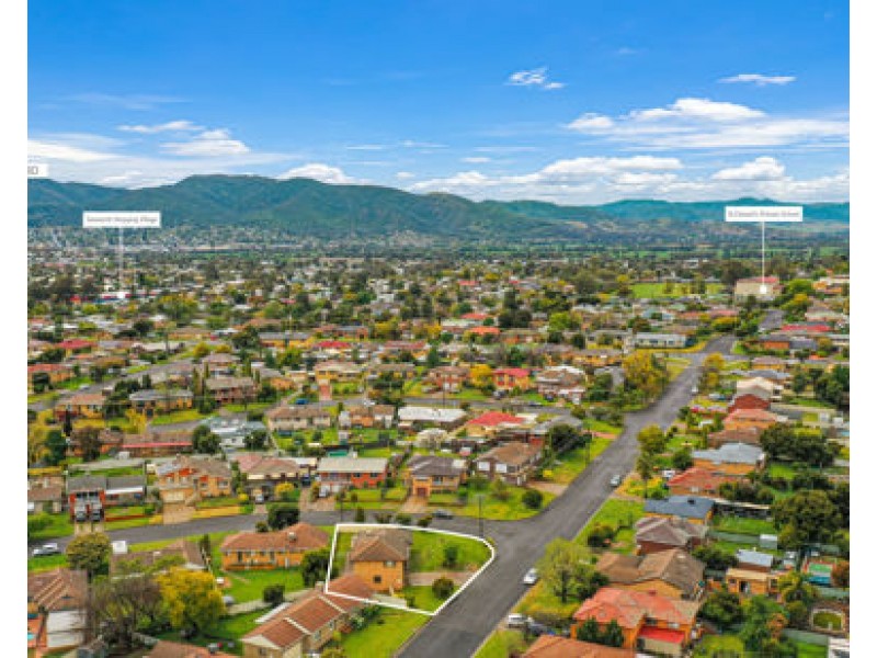 17 Kinarra Street, Tamworth NSW 2340