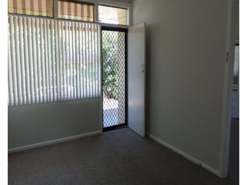 3/6 East Street, Tamworth NSW 2340