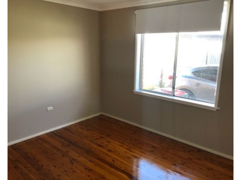 2/2 John Street, Tamworth NSW 2340