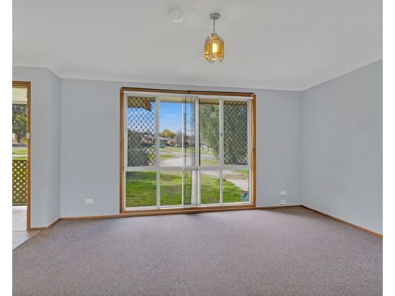 2 Higgins Lane, Tamworth NSW 2340