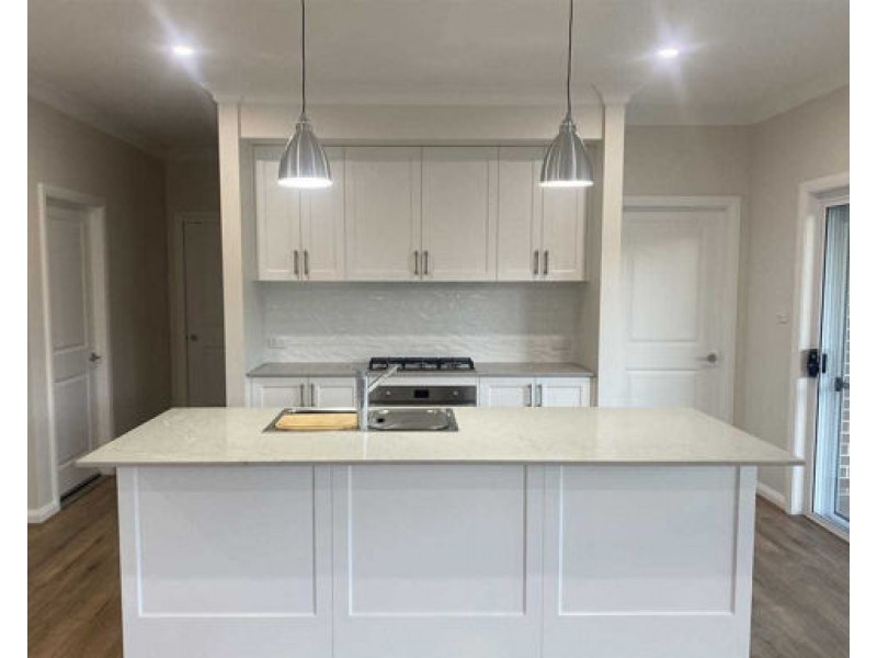 28 Currawong Drive, Tamworth NSW 2340