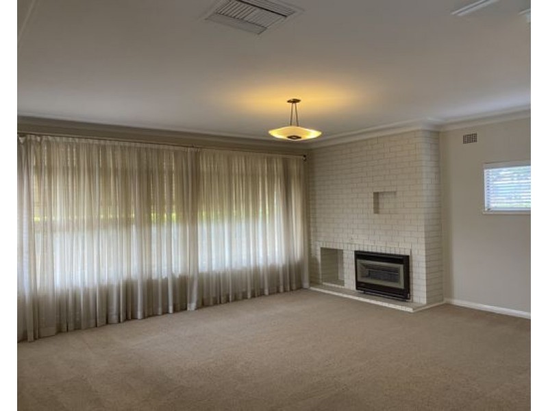 4 Dumaresq Street, Tamworth NSW 2340