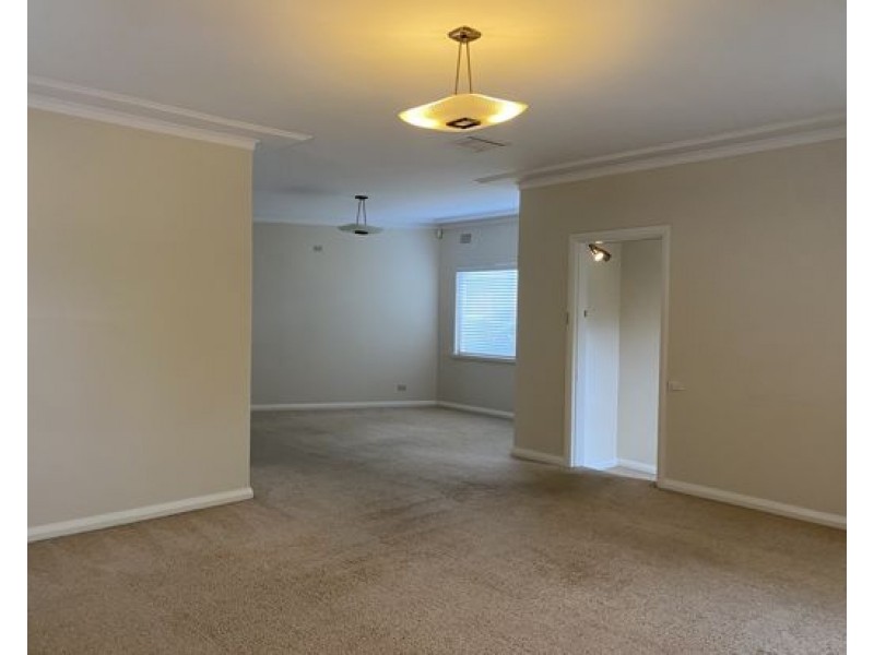 4 Dumaresq Street, Tamworth NSW 2340