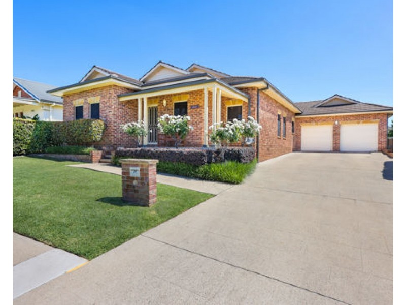 10 The Heights, Tamworth NSW 2340