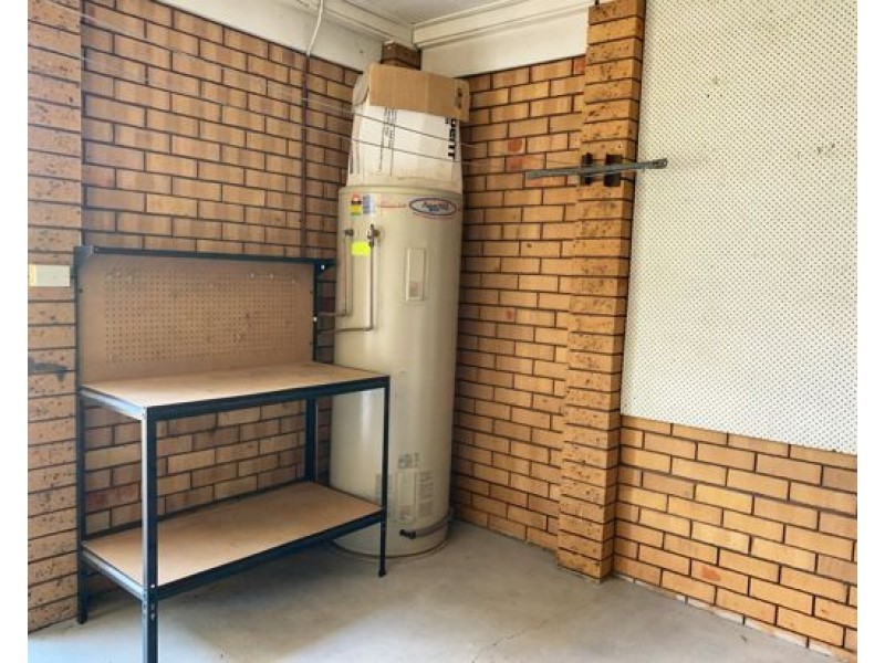 16 Angela Street, Tamworth NSW 2340