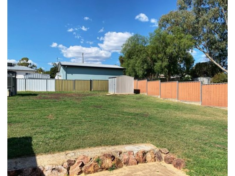 16 Angela Street, Tamworth NSW 2340