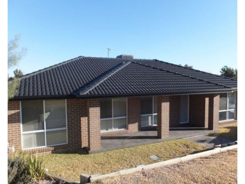 3 Porter Street, Tamworth NSW 2340