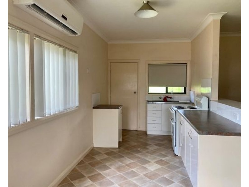 2/41 Church Street, Tamworth NSW 2340