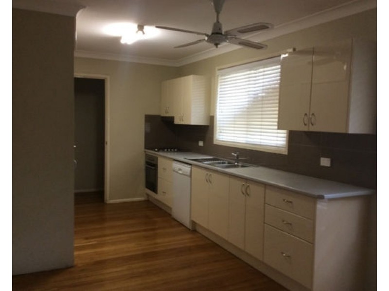 28 Cypress Street, Tamworth NSW 2340