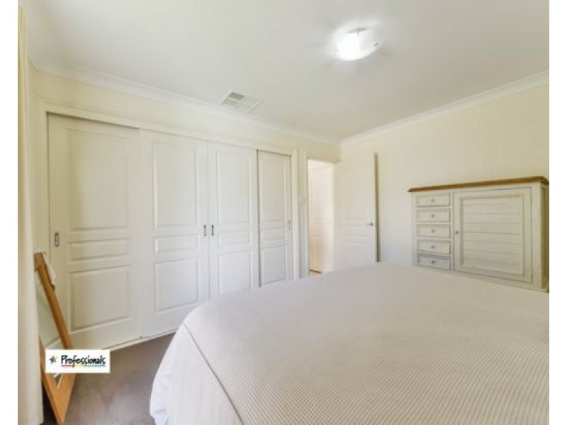 6 Baker Close, Calala NSW 2340