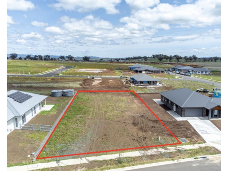 53 Jubata Drive, Tamworth NSW 2340