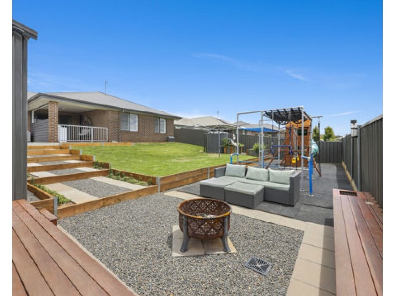 11 Galah Drive, Tamworth NSW 2340