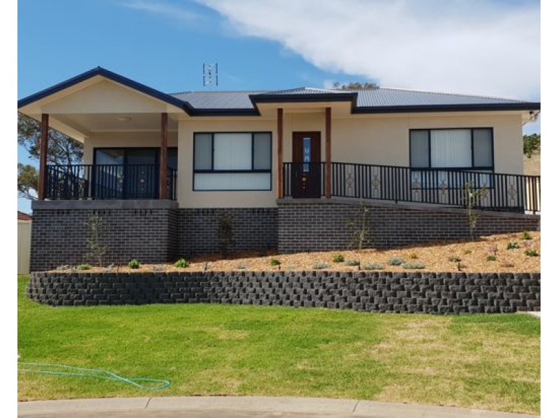 1/9 Wollemi Close, Tamworth NSW 2340