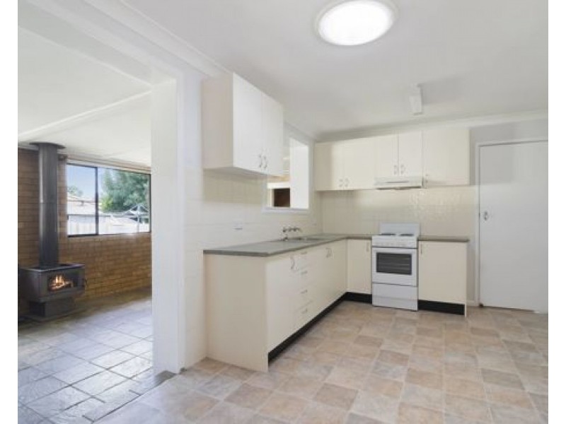 6 Fisher Road, Tamworth NSW 2340