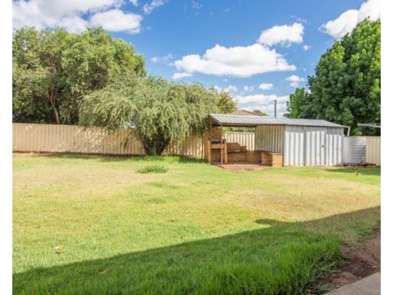 6 Fisher Road, Tamworth NSW 2340