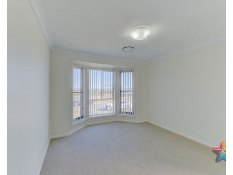 2/3 Francis Avenue, Tamworth NSW 2340