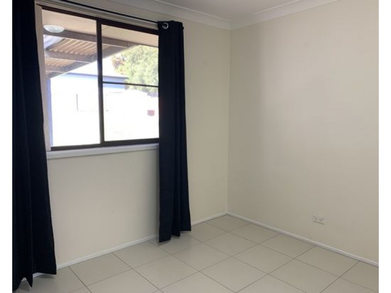 16 Angela Street, Tamworth NSW 2340