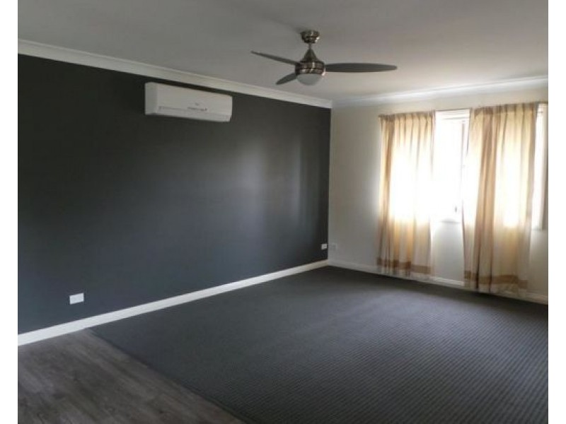 12a The Retreat, Tamworth NSW 2340