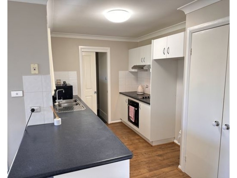 36 Mitchell Street, Tamworth NSW 2340