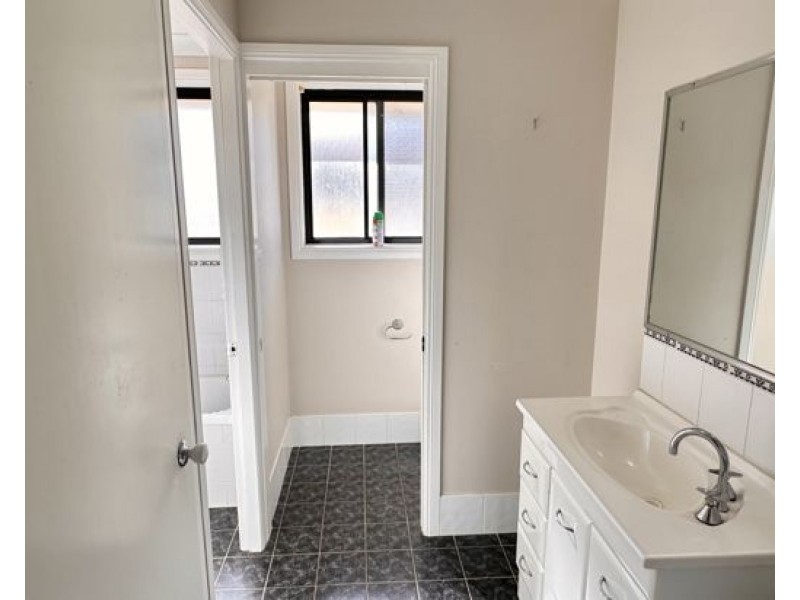 36 Mitchell Street, Tamworth NSW 2340