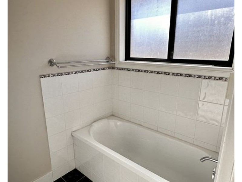 36 Mitchell Street, Tamworth NSW 2340