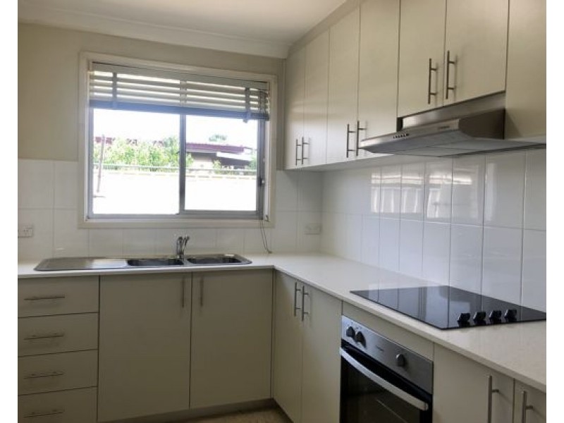 1/243 Goonoo Goonoo Road, Tamworth NSW 2340